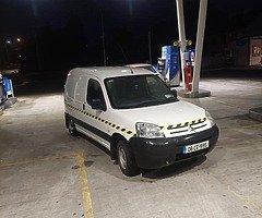 CITROEN BERLINGO 2008 1.6 DIESEL 5 SPEED GEARBOX BARGAIN €1250 - Image 4/8