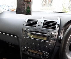 Toyota Avensis 2.0 D4D - Image 6/8
