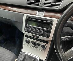 141 Vw Passat 1.6tdi - Image 5/6