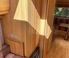 Sterling 5 Berth Caravan For Sale - Image 6/10