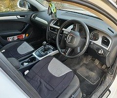 Audi A4 2.0l TDI 08 - Image 8/10