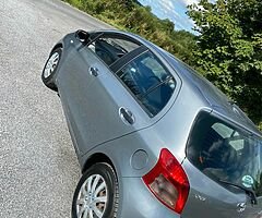 Yaris 2006 nct 6-23 - Image 4/8