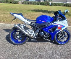 Suzuki gsxr 1000 2007 motorcycle - Image 4/10