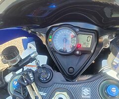 Suzuki gsxr 1000 2007 motorcycle - Image 6/10