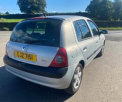 2002 Renault Clio 1.5DCi