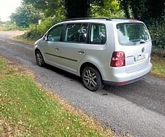 2007 VOLKSWAGEN TOURAN 7 SEATER. - Image 6/10