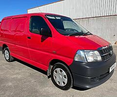 2011 Toyota Hiace 2.5 D-4D 95