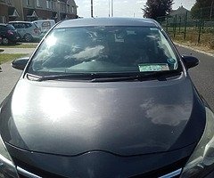 Toyota Verso 2L diesel  7-seater car pm for more details no time waisters pm for price - Image 5/10