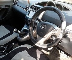 Toyota Verso 2L diesel  7-seater car pm for more details no time waisters pm for price - Image 8/10