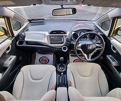 Honda Fit 1.3 Hybrid GUARANTEE 3 MOUNTS - Image 9/10