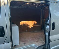 Opel Vivaro - Image 8/10