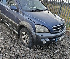 Kia Sorrento 2.5 diesel automatic - Image 4/4