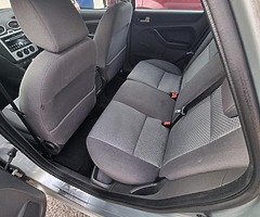 FORD FOCUS 1.4 - Image 5/7