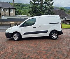 2013 Peugeot Partner Van - Image 4/7