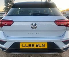 2019 Volkswagen T-Roc - Image 7/10