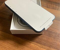 BRAND NEW IPHONE 13 BLUE 128GB - Image 5/5