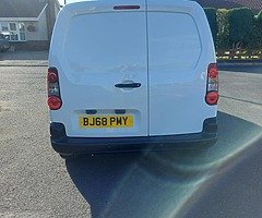 2016 Peugeot Partner - Image 4/9