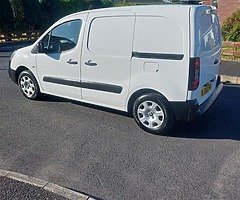 2016 Peugeot Partner - Image 5/9