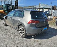 2015 VOLKSWAGEN GOLF 1.6L Diesel BREAKING FOR PARTS