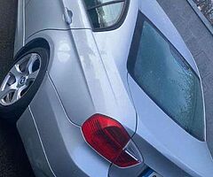 2005 320i breaking