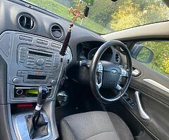 Ford mondeo mk4 2l diesel automatic