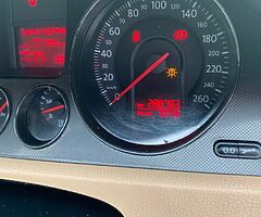 2008 vw passat 1.9 tdi - Image 5/8