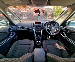 132 Zafira 2.0cdti/7 seater/Low miles - Image 7/10