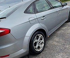 Ford mondeo