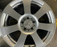 17” genuine Mercedes alloys - Image 3/6