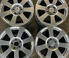 17” genuine Mercedes alloys - Image 6/6