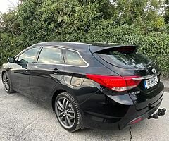 Hyundai i40 2013 estate manual - Image 5/8