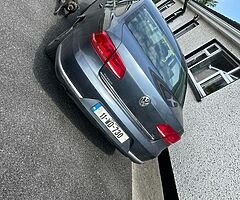 Volkswagen Passat - Image 6/10
