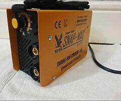 Arc welder 200 amp free delivery