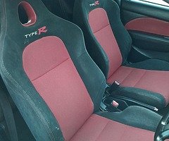 Honda Civic Type R - Image 8/10