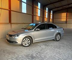Jetta 1.6 - Image 5/9