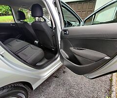 2009 A top-shape Peugeot 308 1.6 hdi, NCT - Image 10/10