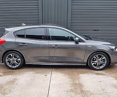 2018 Ford Focus 1.5 ecoBLUE St-Line - Image 4/10