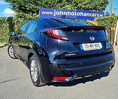 2017 Honda  Civic - Image 6/10