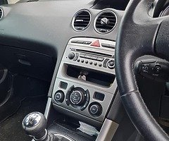 Peugeot 308 - Image 6/10