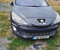 Peugeot 308 - Image 8/10