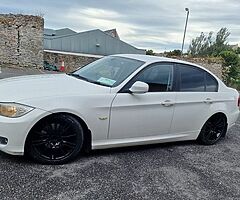 Bmw 320d 2010 - Image 7/7