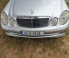 Mercedes benz - Image 3/6