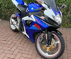 Gsxr 750 K7