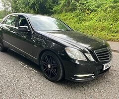 2012 Mercedes-Benz E-220 CDI EXEC-BLUE EFF 7G TRONI