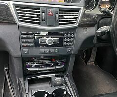 2012 Mercedes-Benz E-220 CDI EXEC-BLUE EFF 7G TRONI - Image 9/10