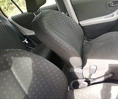 08 Toyota Yaris