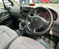 2015 Peugeot Partner Professional - Image 4/10