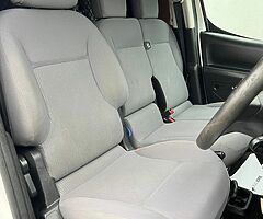 2015 Peugeot Partner Professional - Image 5/10