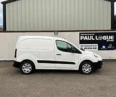 2015 Peugeot Partner Professional - Image 6/10