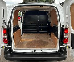 2015 Peugeot Partner Professional - Image 10/10